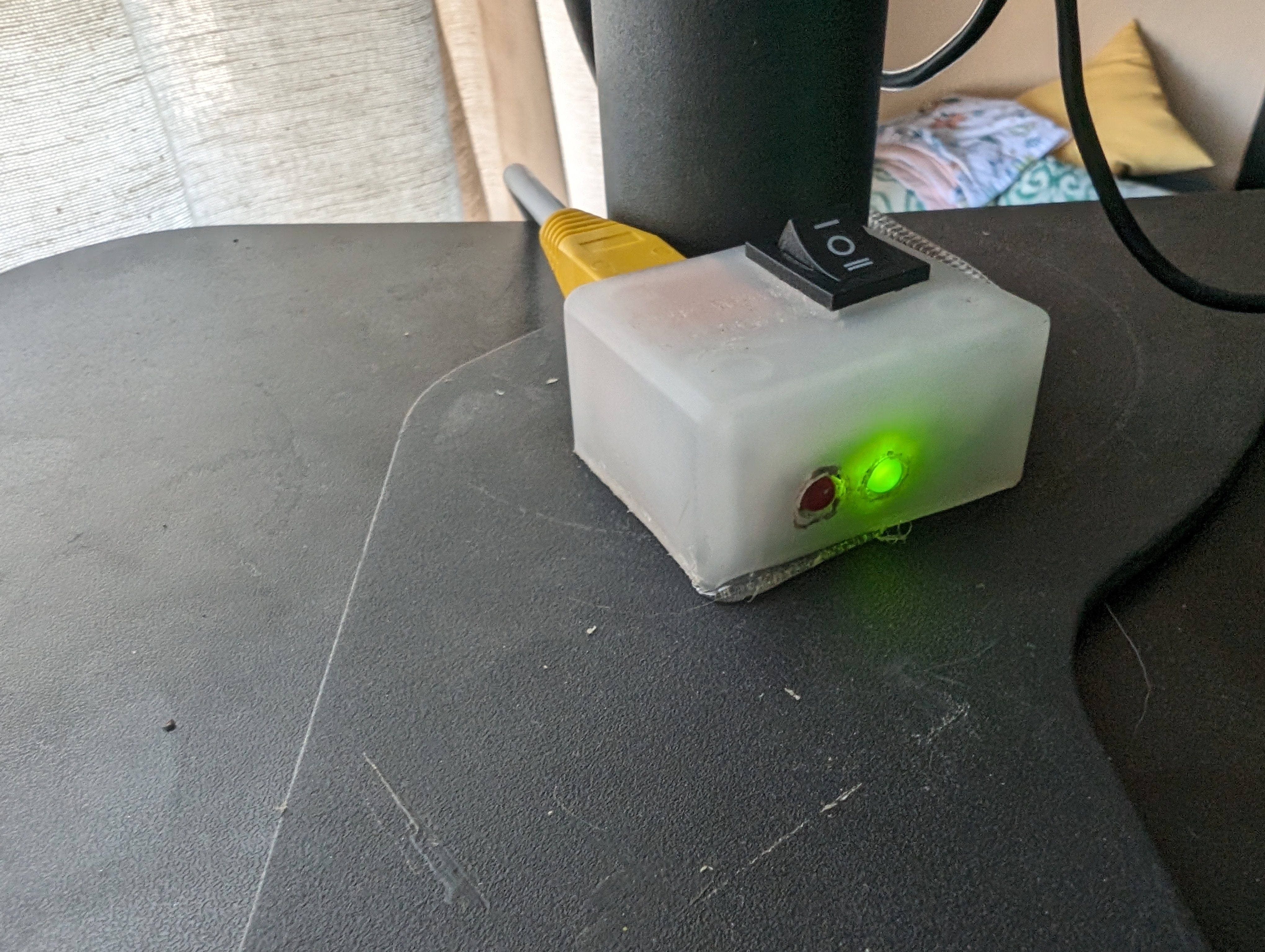 status light green