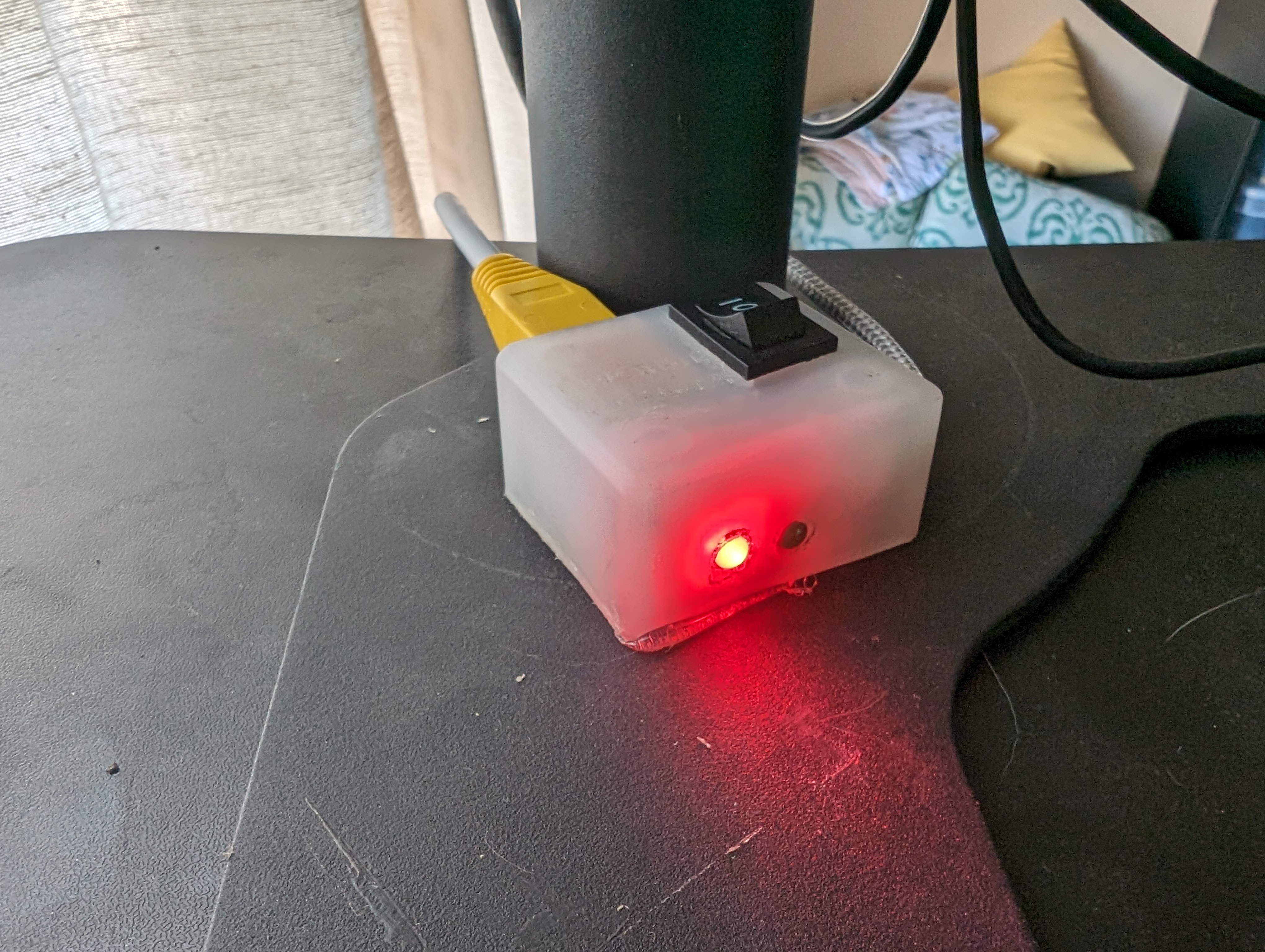 status light red